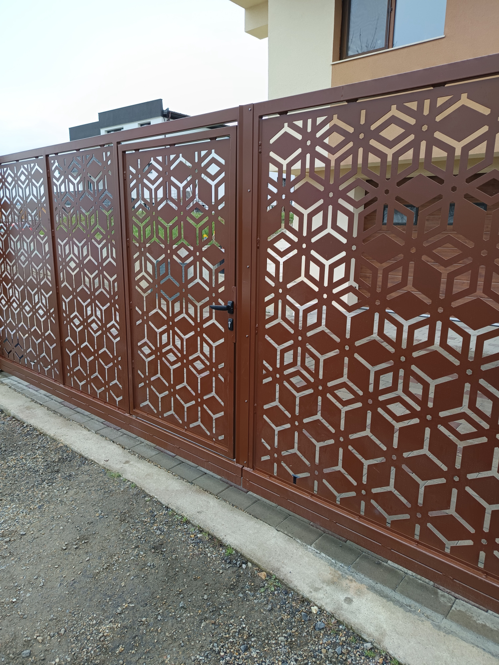TDM FERROMANIA TEHNIC METAL DESIGN SRL
