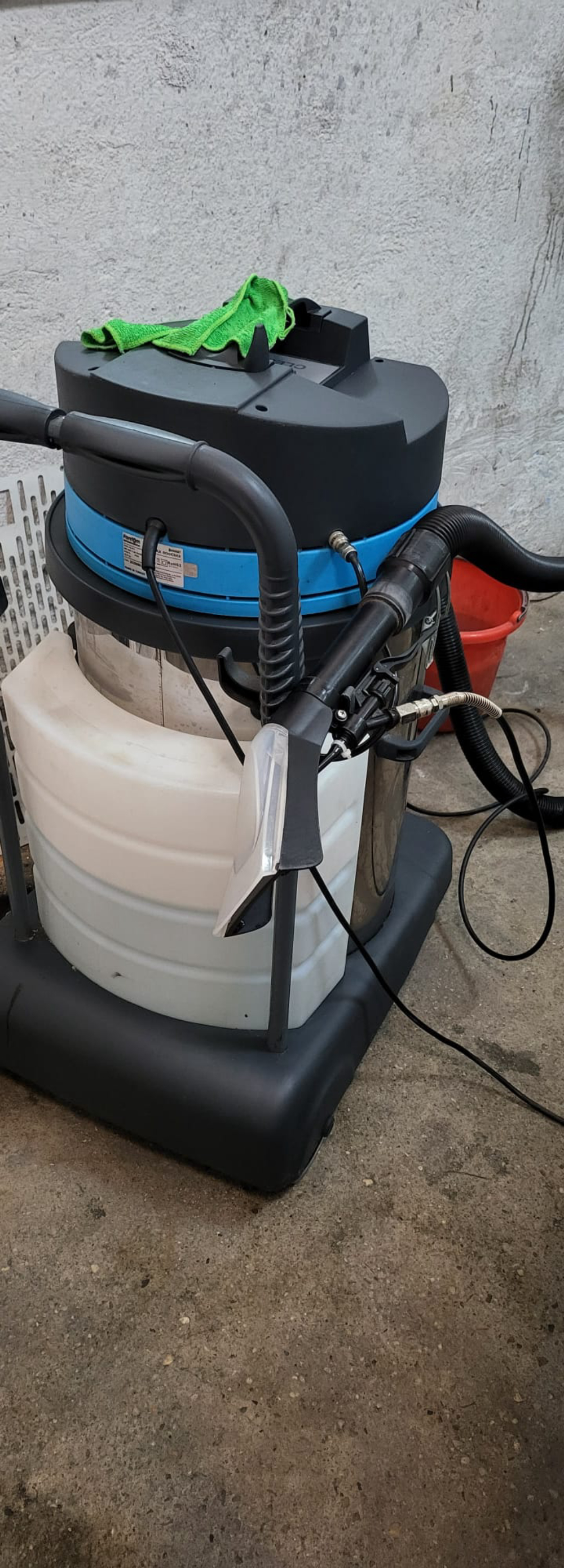 GOLD PROFESSIONAL CLEANING SRL